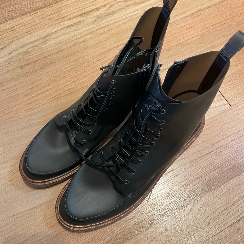 Mm6 boots
